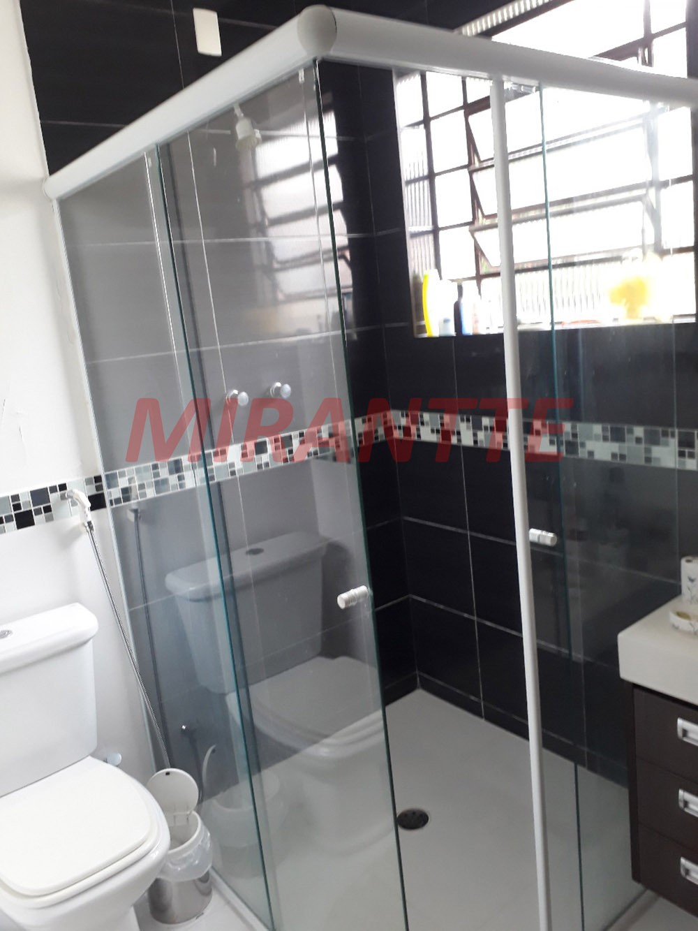 Sobrado de 144m² com 3 quartos em Horto Florestal