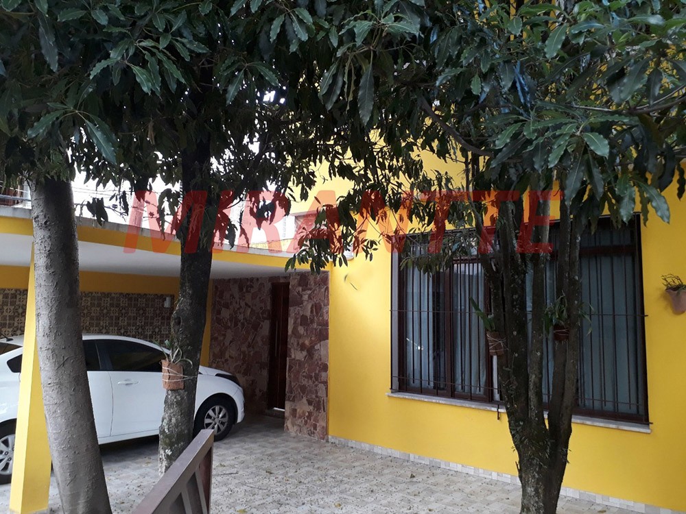 Sobrado de 144m² com 3 quartos em Horto Florestal