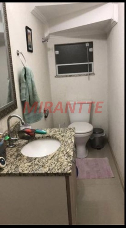 Sobrado com 3 quartos em Parque Aliança