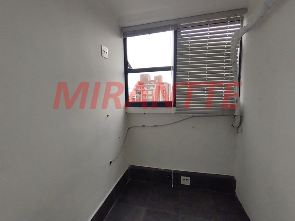 Conjunto comercial de 47m² em Água Fria