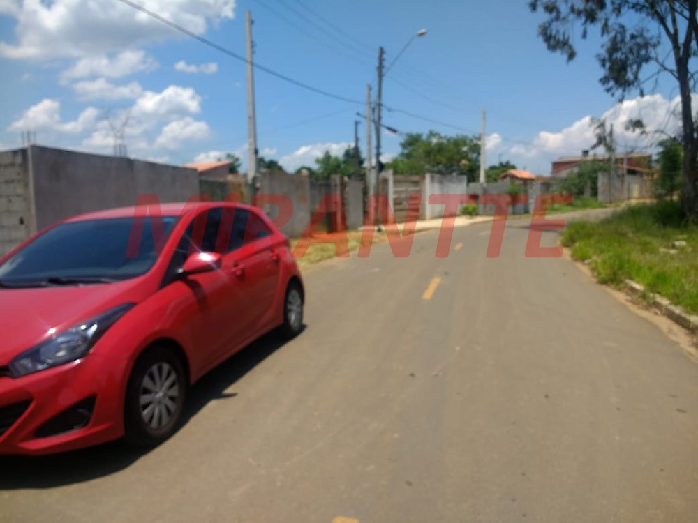 Terreno de 1800m² em Mogi das Cruzes