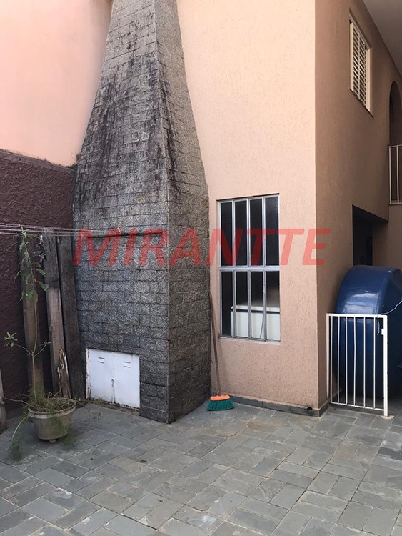 Sobrado de 252m² com 5 quartos em Jardim Virginia Bianca