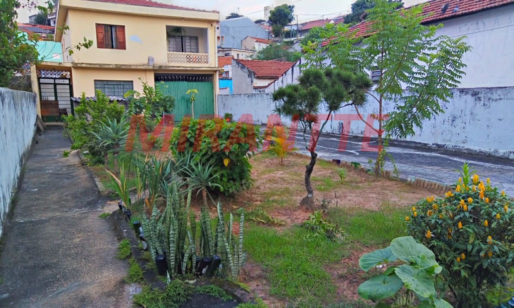Sobrado de 242m² com 3 quartos em Vila Nova Mazzei