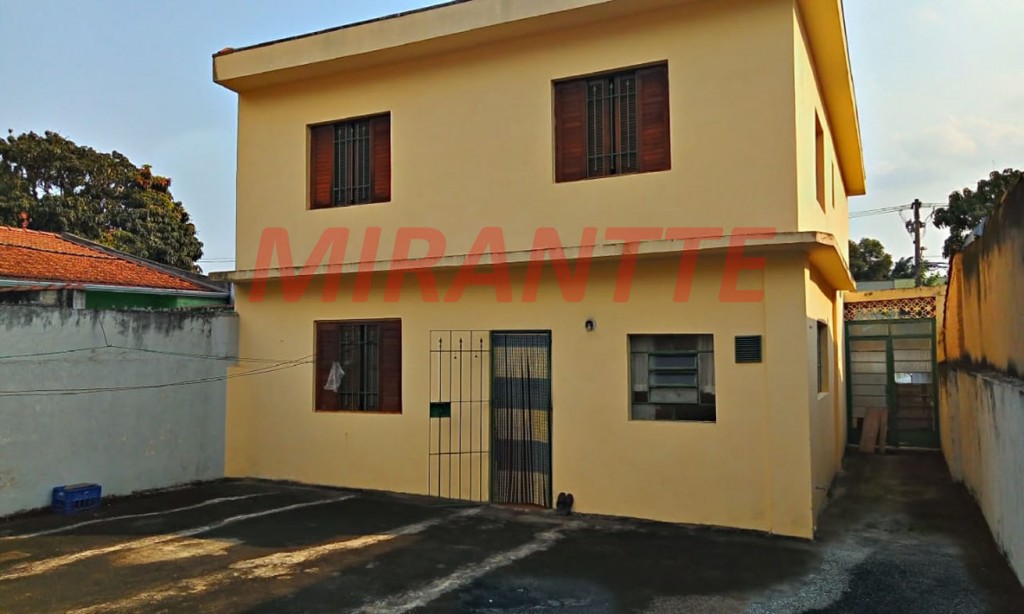 Sobrado de 242m² com 3 quartos em Vila Nova Mazzei