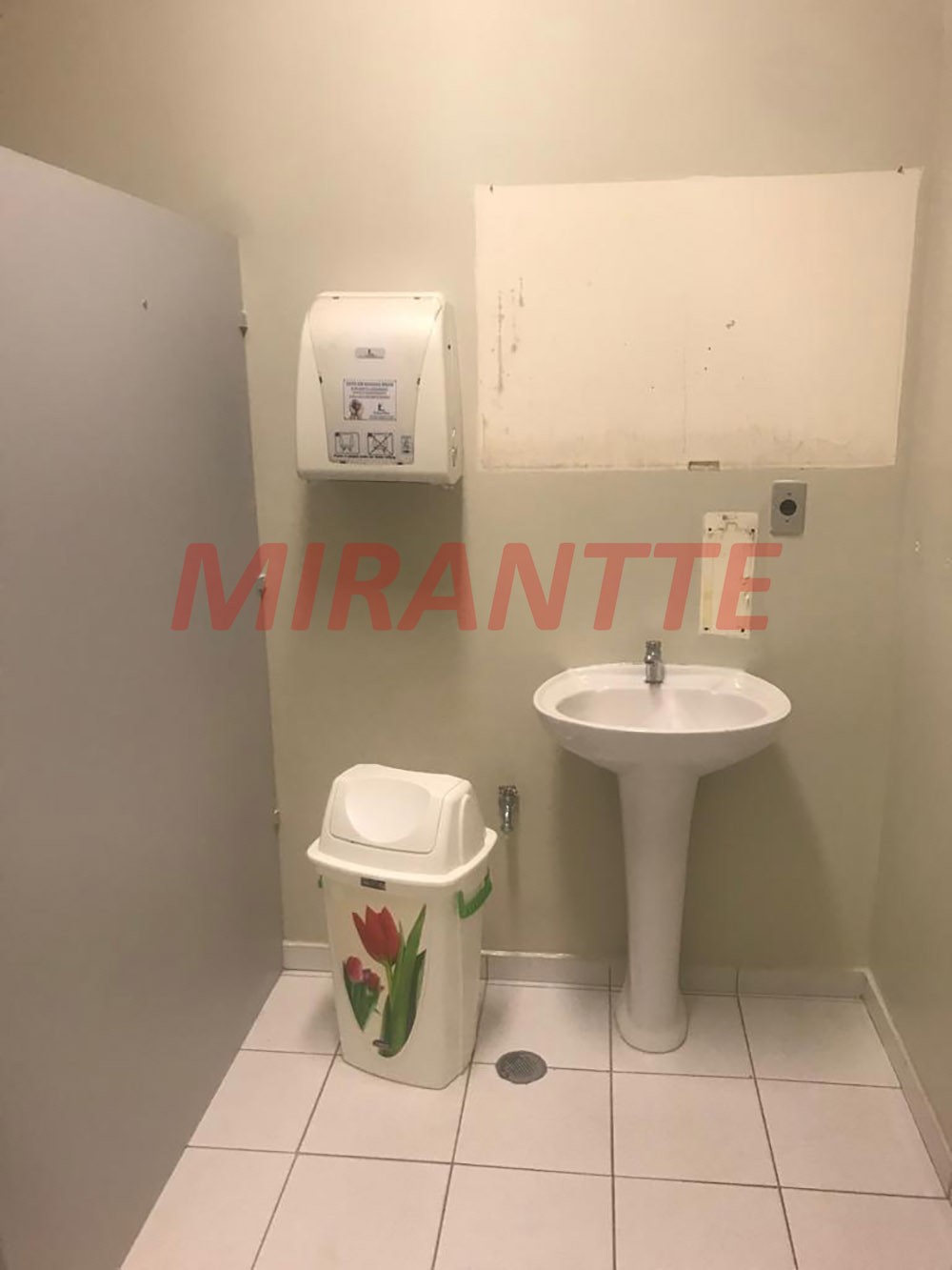 Comercial de 500m² em Lapa