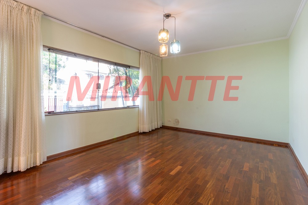 Sobrado de 210m² com 3 quartos em Parada Inglesa