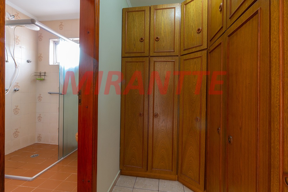Sobrado de 210m² com 3 quartos em Parada Inglesa