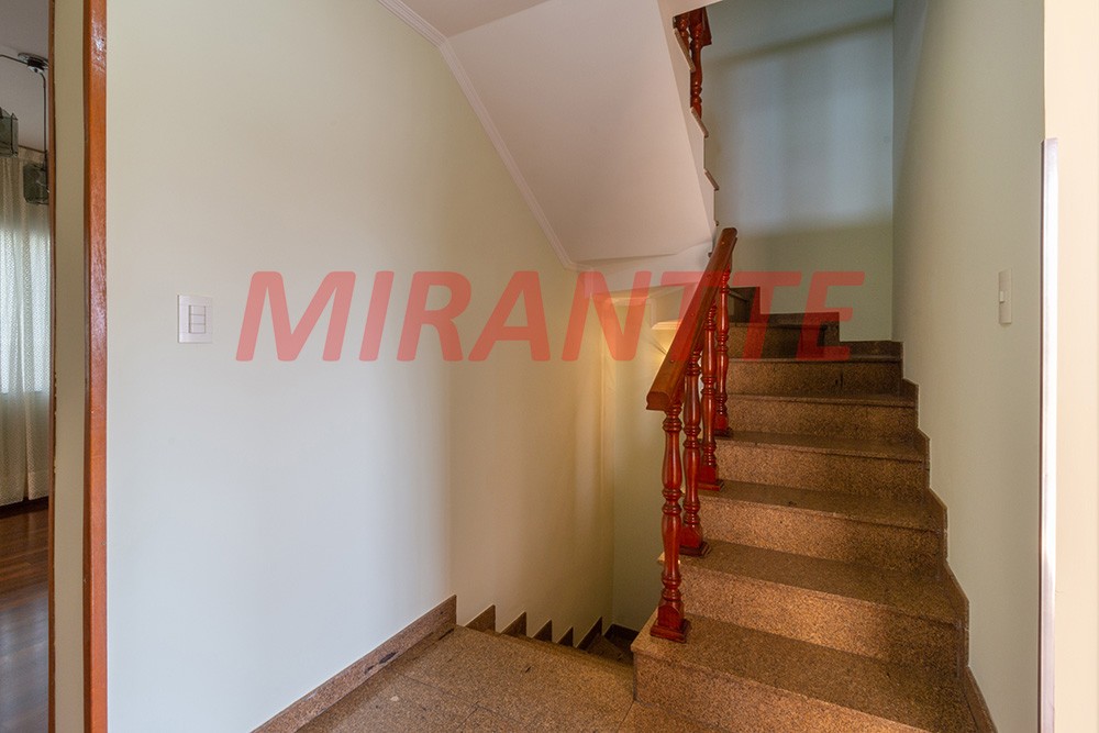 Sobrado de 210m² com 3 quartos em Parada Inglesa