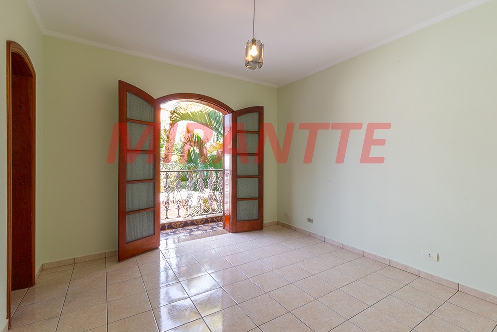 Sobrado de 210m² com 3 quartos em Parada Inglesa
