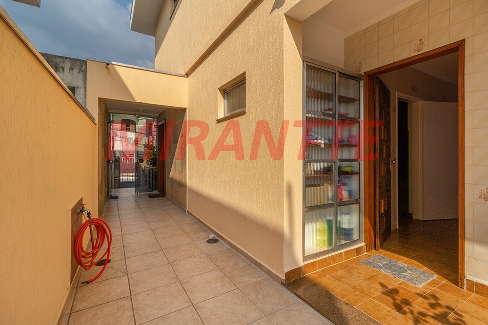 Sobrado de 210m² com 3 quartos em Parada Inglesa