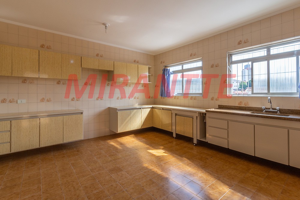 Sobrado de 210m² com 3 quartos em Parada Inglesa