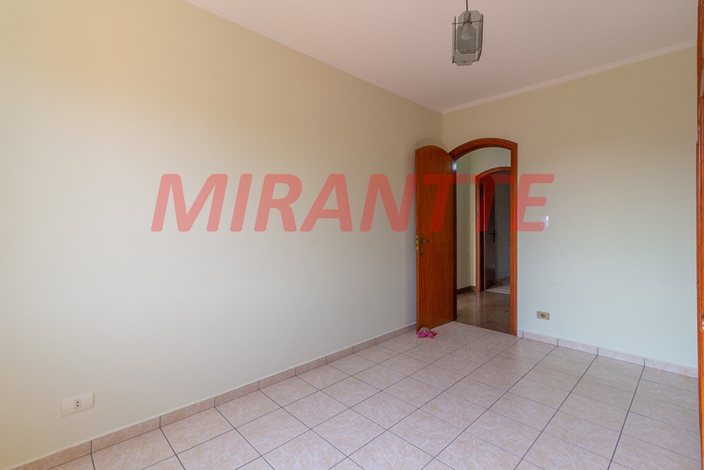 Sobrado de 210m² com 3 quartos em Parada Inglesa
