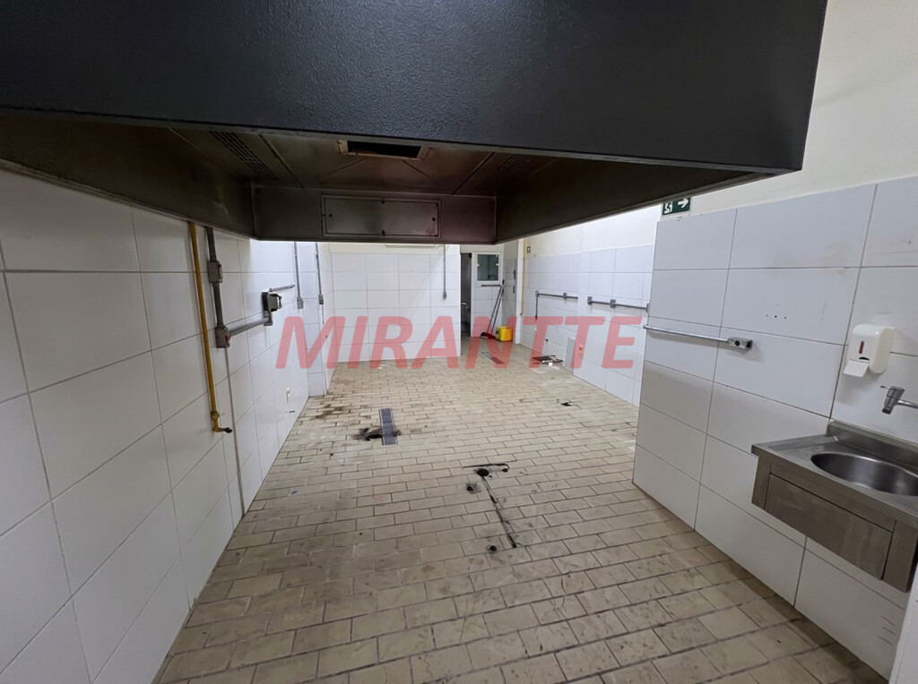 Comercial de 70m² em Santana