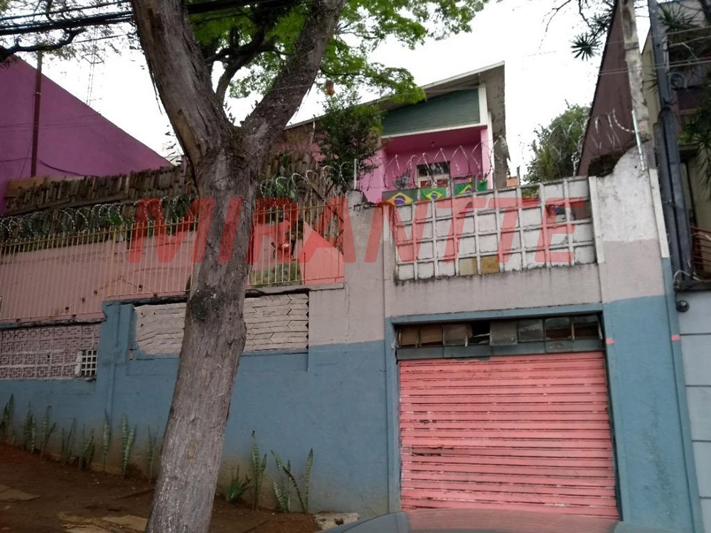 Sobrado de 300m² com 4 quartos em Perdizes