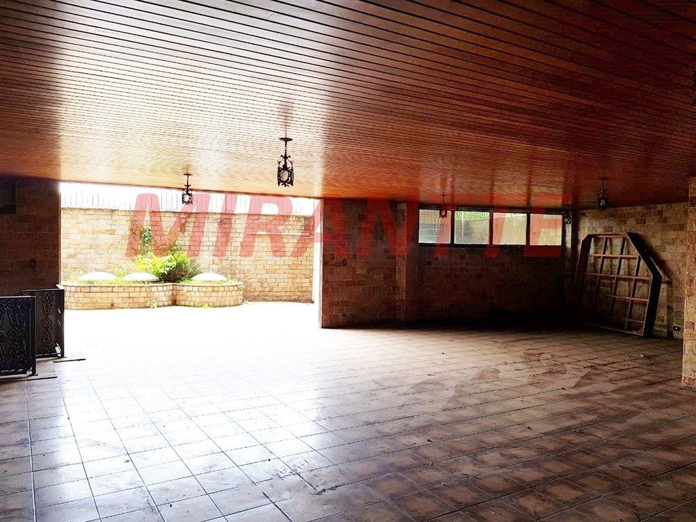 Sobrado de 573m² com 5 quartos em City América