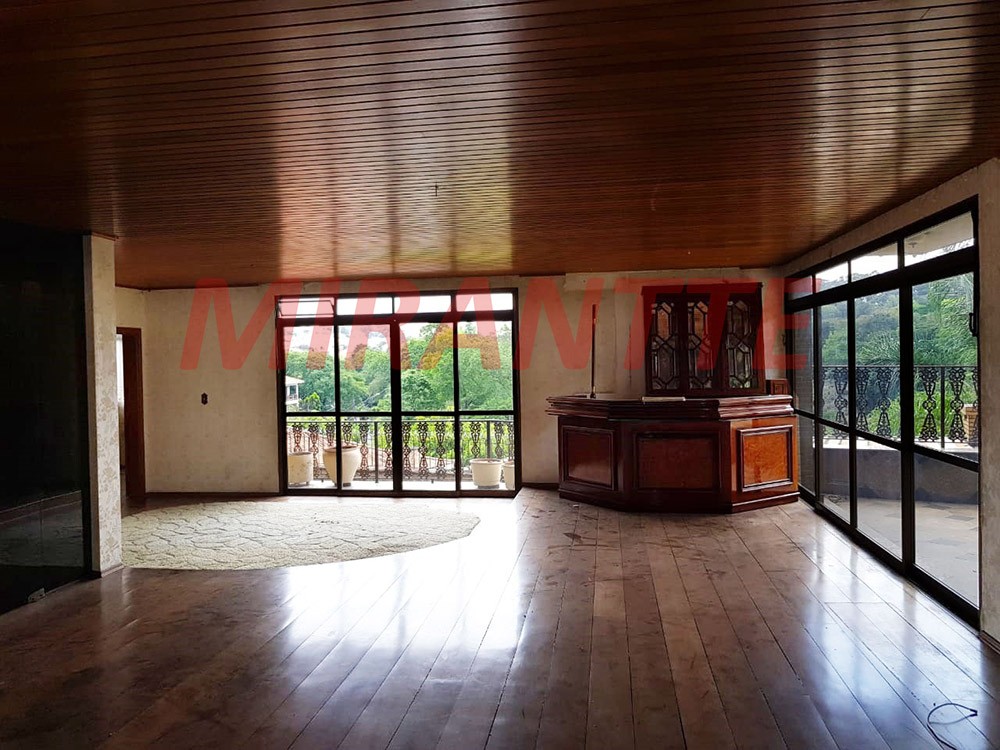Sobrado de 573m² com 5 quartos em City América