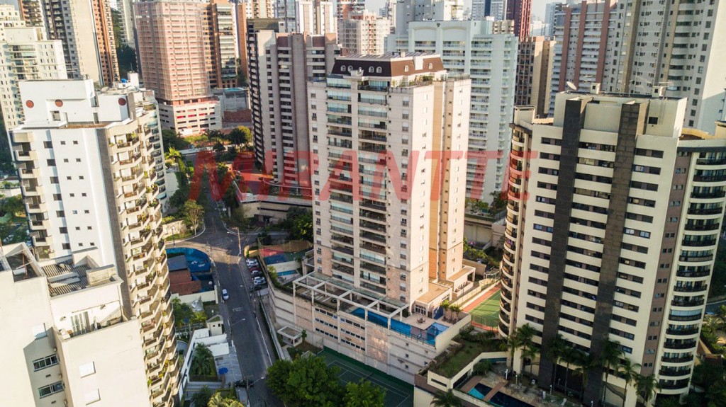 Apartamento de 68m² com 2 quartos em Vila Madalena