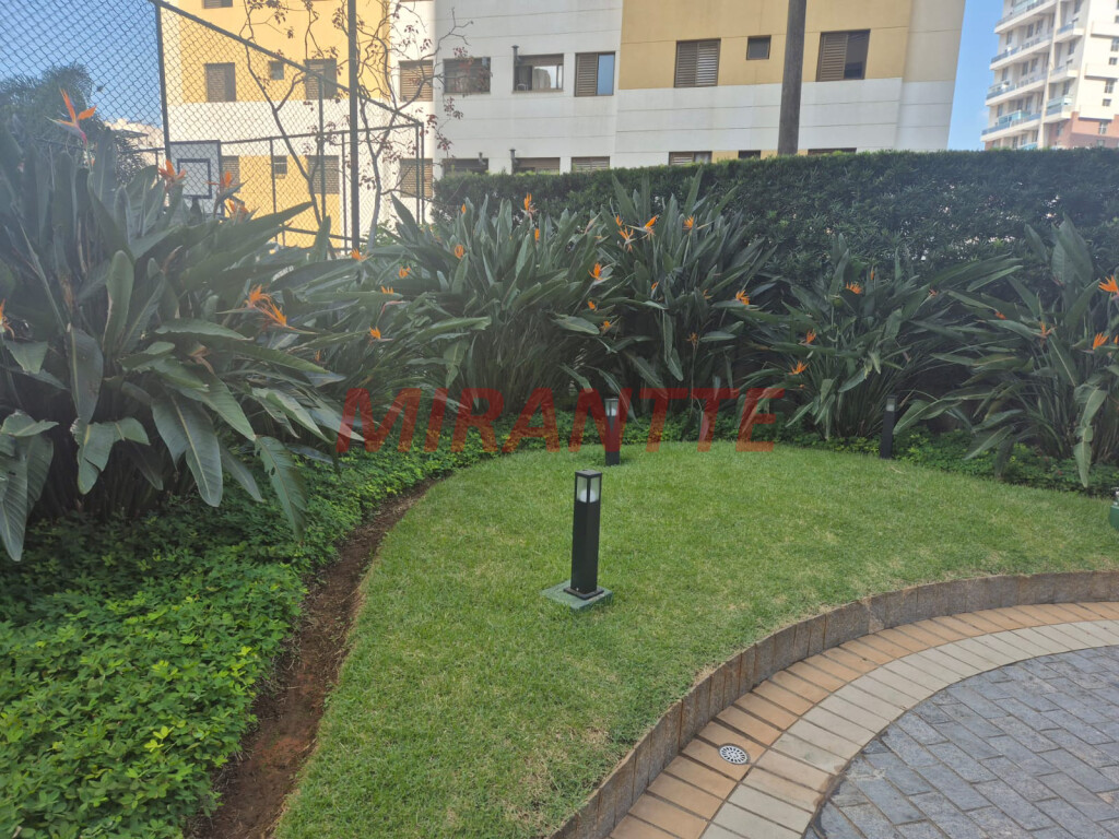 Apartamento de 58m² com 2 quartos em Santana