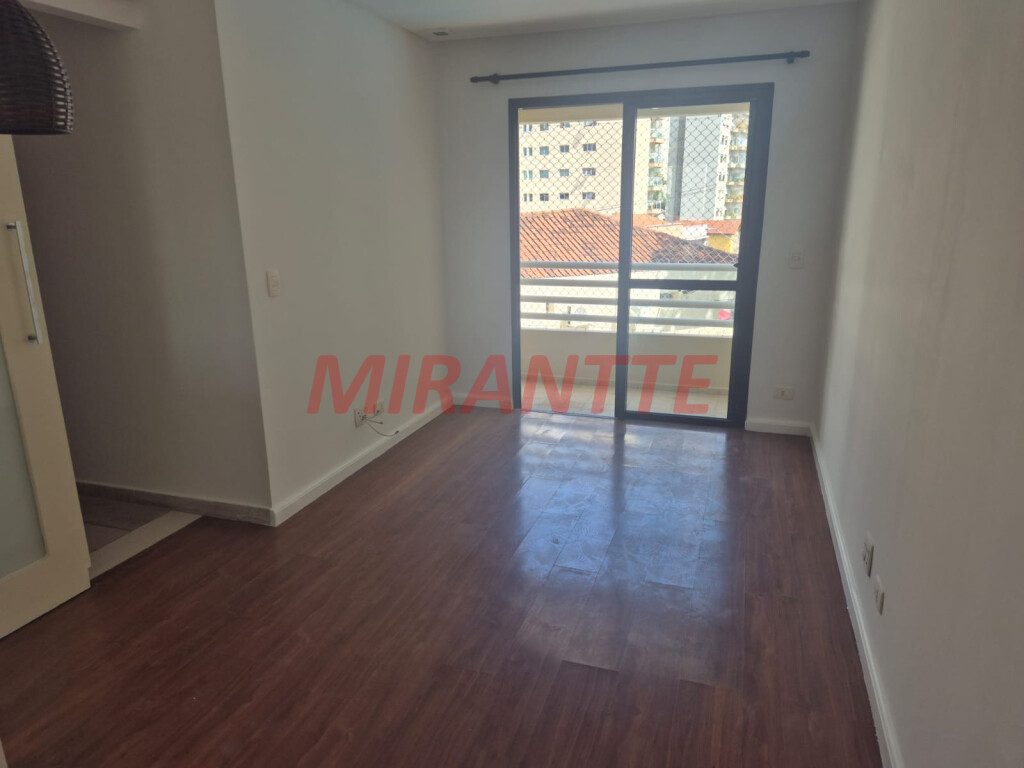 Apartamento de 58m² com 2 quartos em Santana