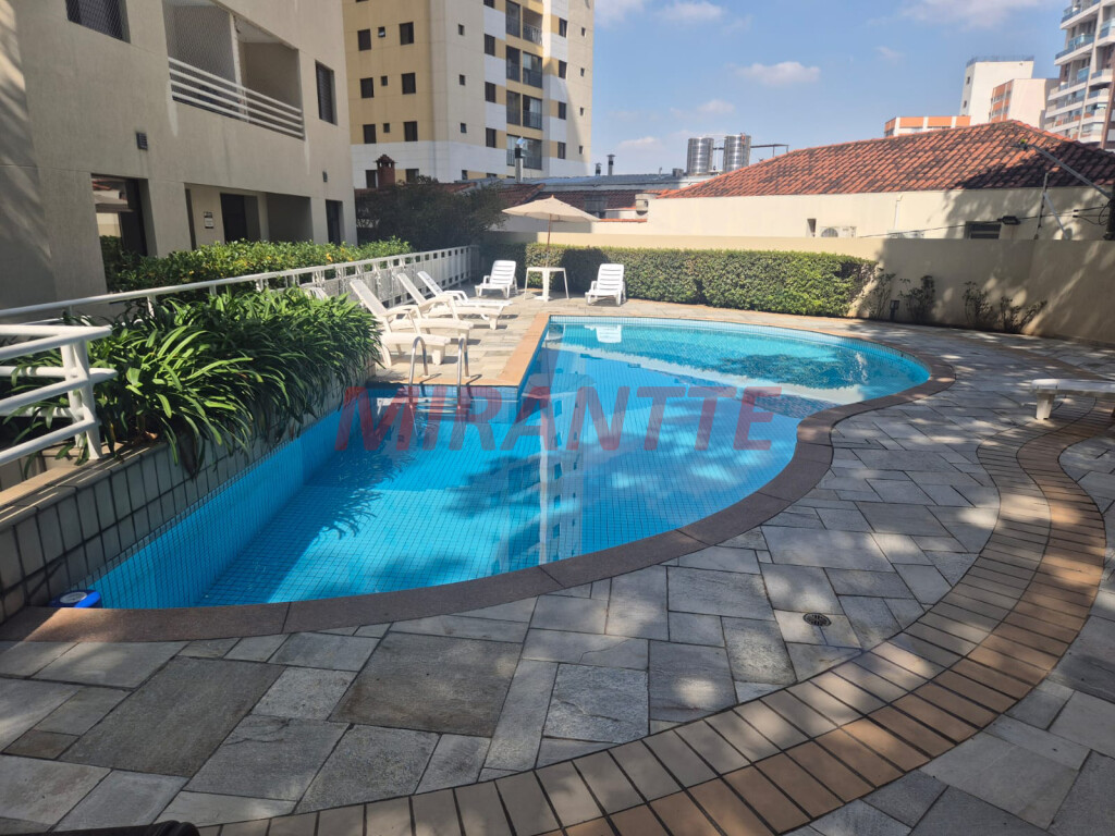 Apartamento de 58m² com 2 quartos em Santana