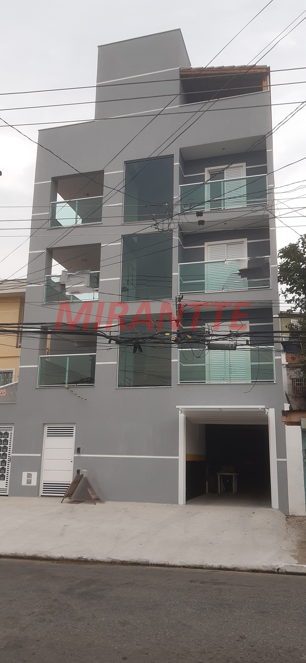 Apartamento de 43m² com 2 quartos em Vila Nivi
