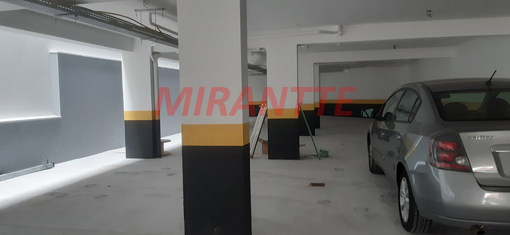 Apartamento de 43m² com 2 quartos em Vila Nivi