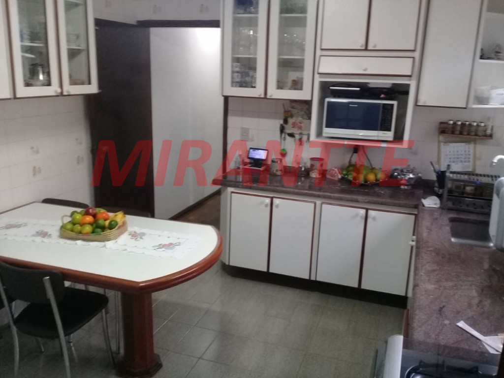 Sobrado de 240m² com 3 quartos em Tucuruvi