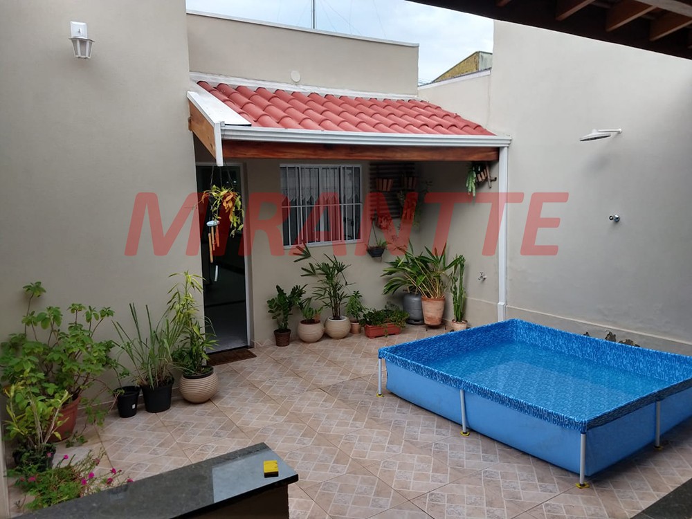 Sobrado de 110m² com 3 quartos em Jardim das Palmeiras