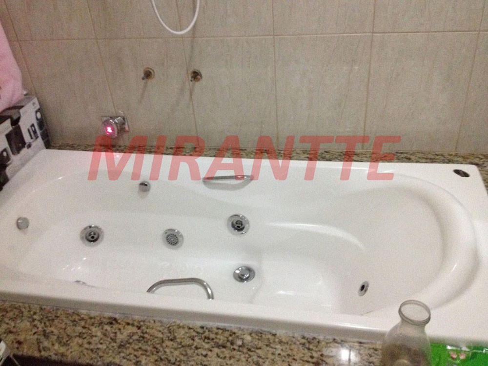 Sobrado de 184m² com 3 quartos em Jardim Santa Clara