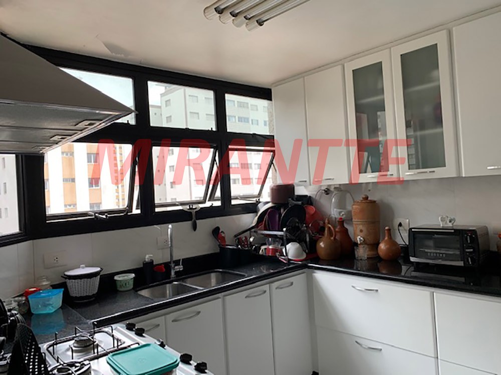 Apartamento de 160m² com 3 quartos em Perdizes