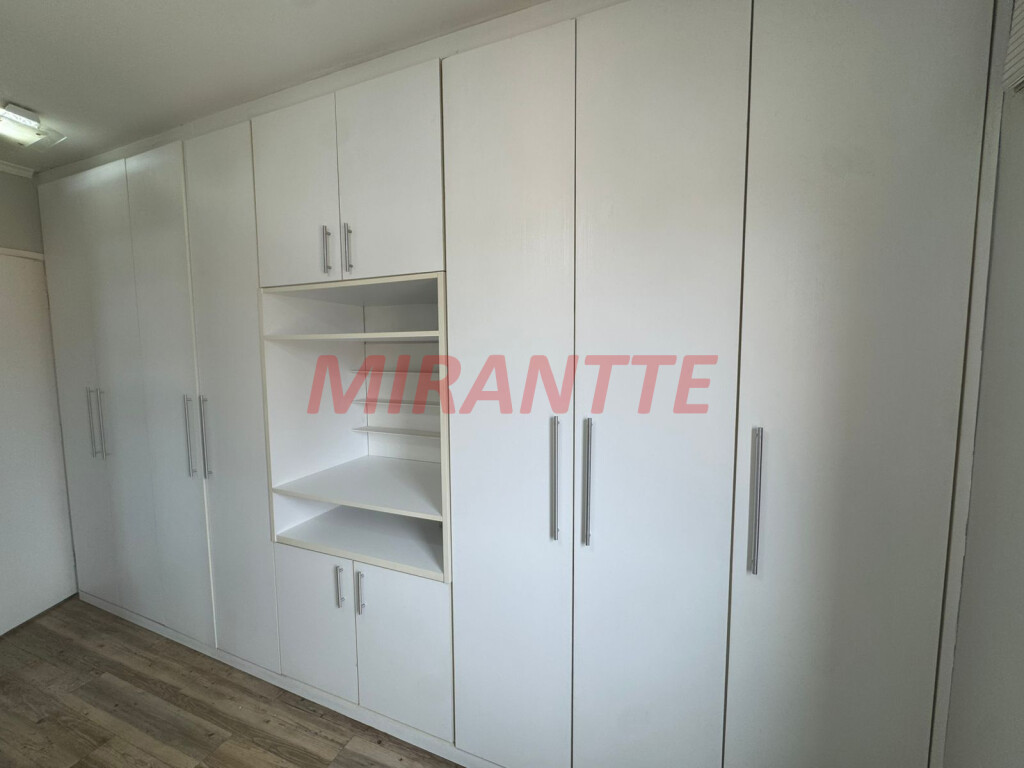 Apartamento de 62m² com 2 quartos em Santa Teresinha