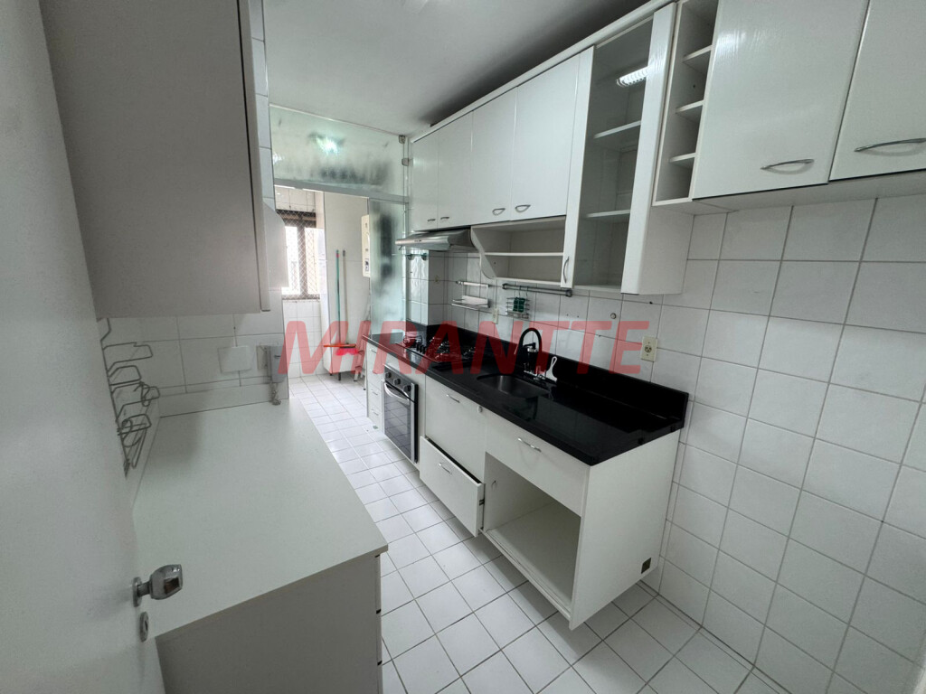 Apartamento de 62m² com 2 quartos em Santa Teresinha