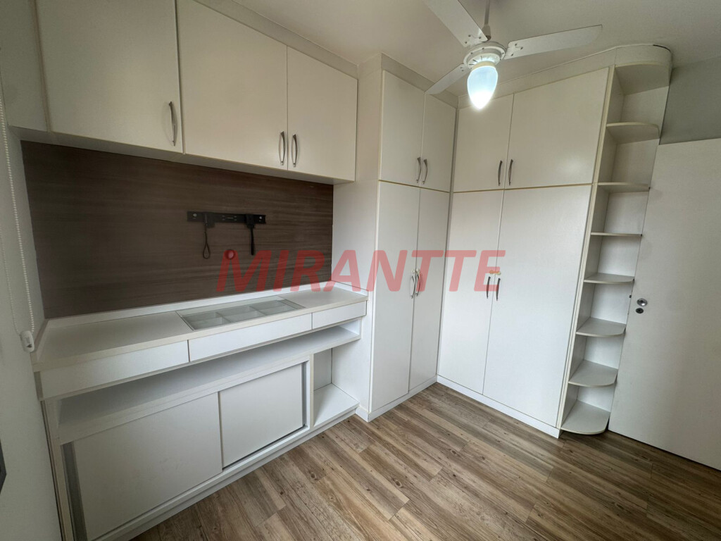 Apartamento de 62m² com 2 quartos em Santa Teresinha