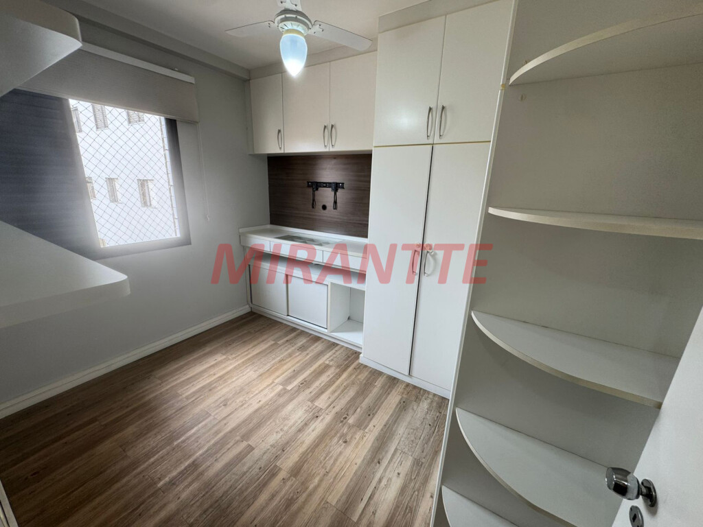 Apartamento de 62m² com 2 quartos em Santa Teresinha
