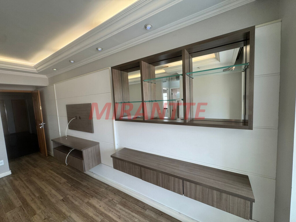 Apartamento de 62m² com 2 quartos em Santa Teresinha
