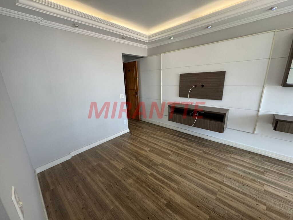 Apartamento de 62m² com 2 quartos em Santa Teresinha