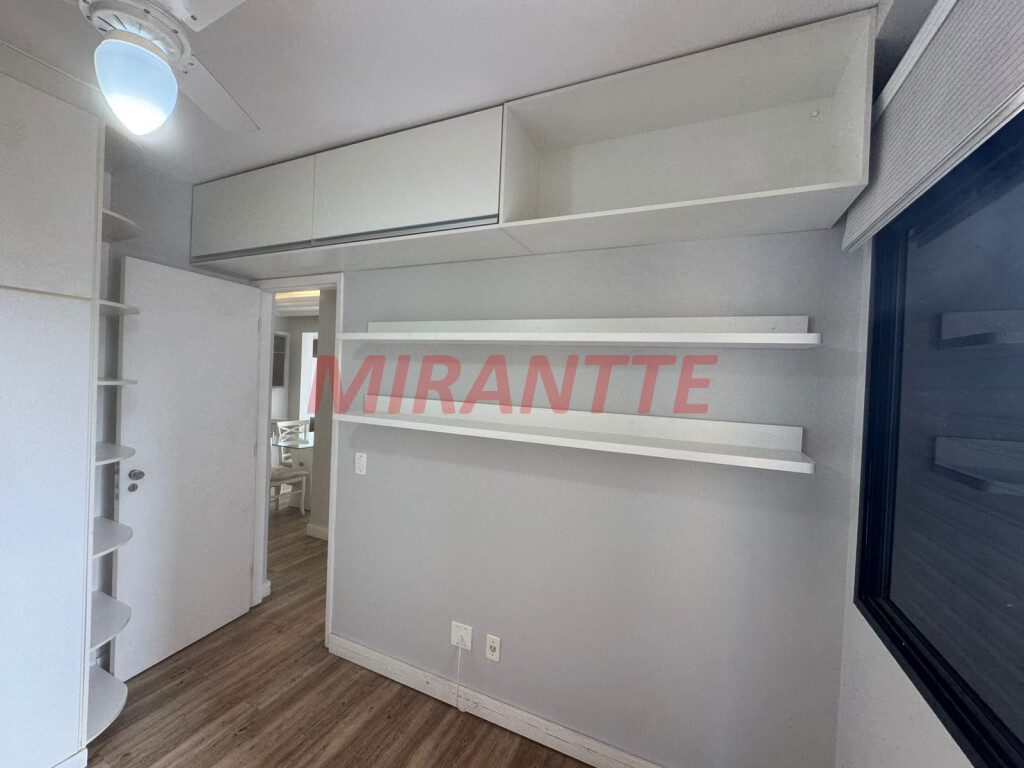 Apartamento de 62m² com 2 quartos em Santa Teresinha