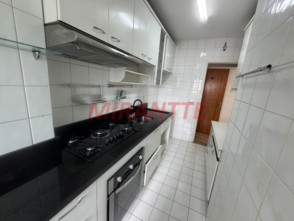 Apartamento de 62m² com 2 quartos em Santa Teresinha