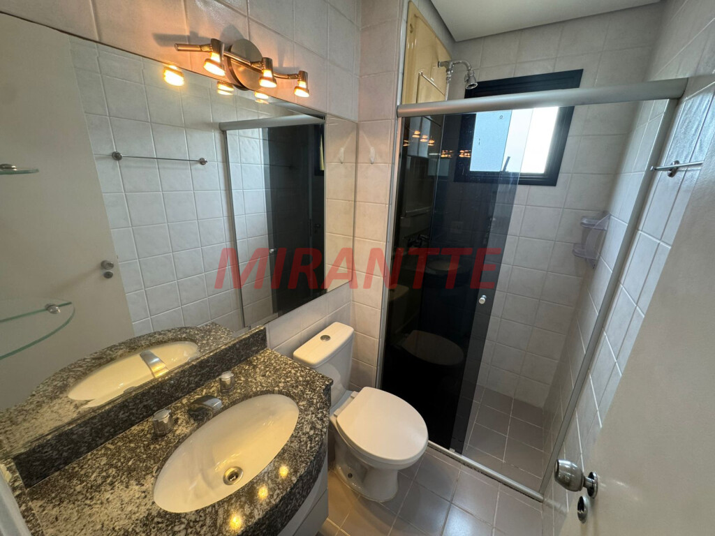Apartamento de 62m² com 2 quartos em Santa Teresinha
