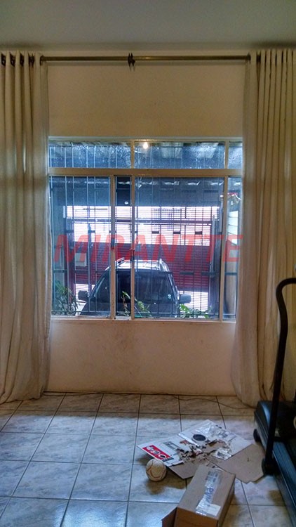 Sobrado de 168m² com 3 quartos em Água Fria