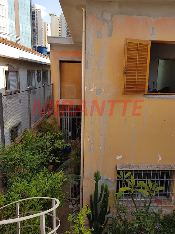 Sobrado de 168m² com 3 quartos em Água Fria