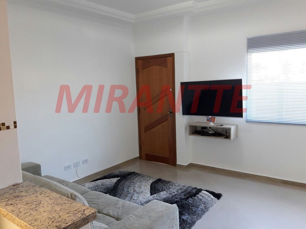 Sobrado com 2 quartos em Vila São Geraldo