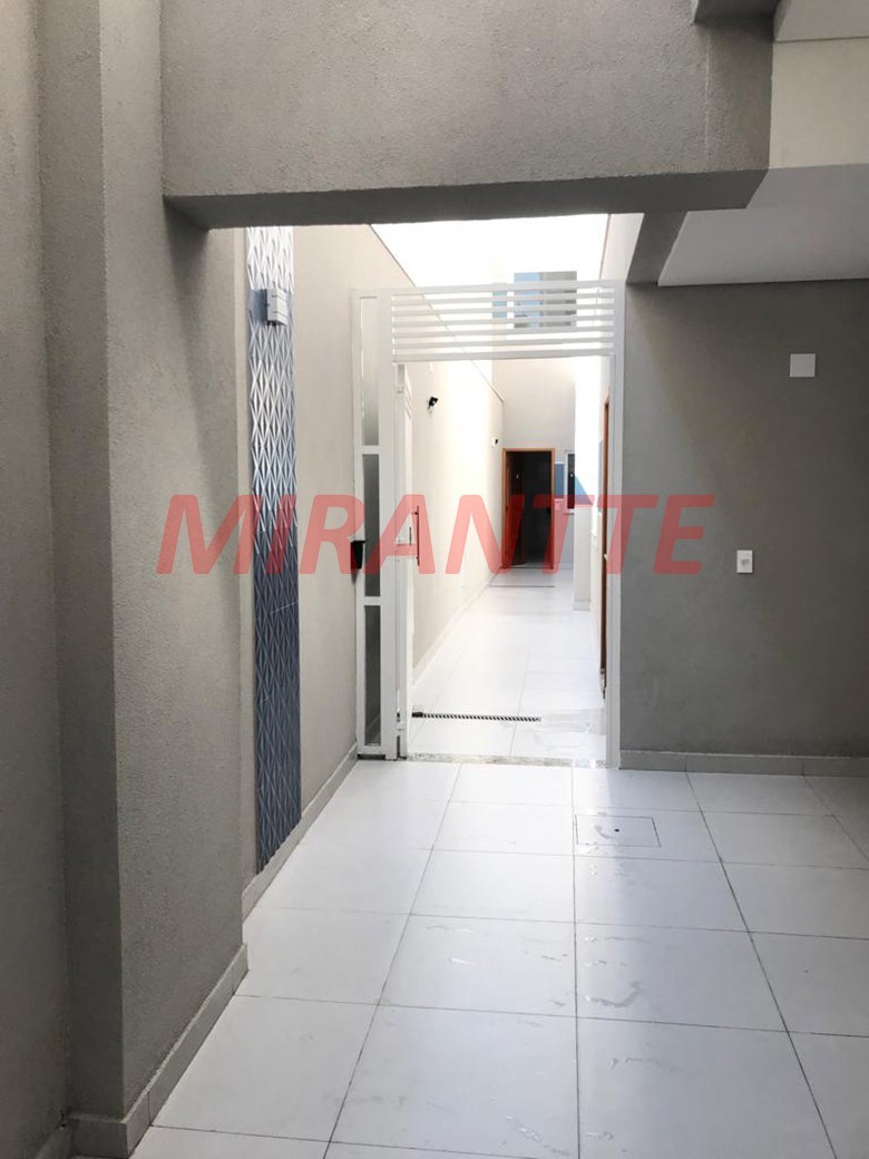 Apartamento de 44m² com 2 quartos em Parque Vitória