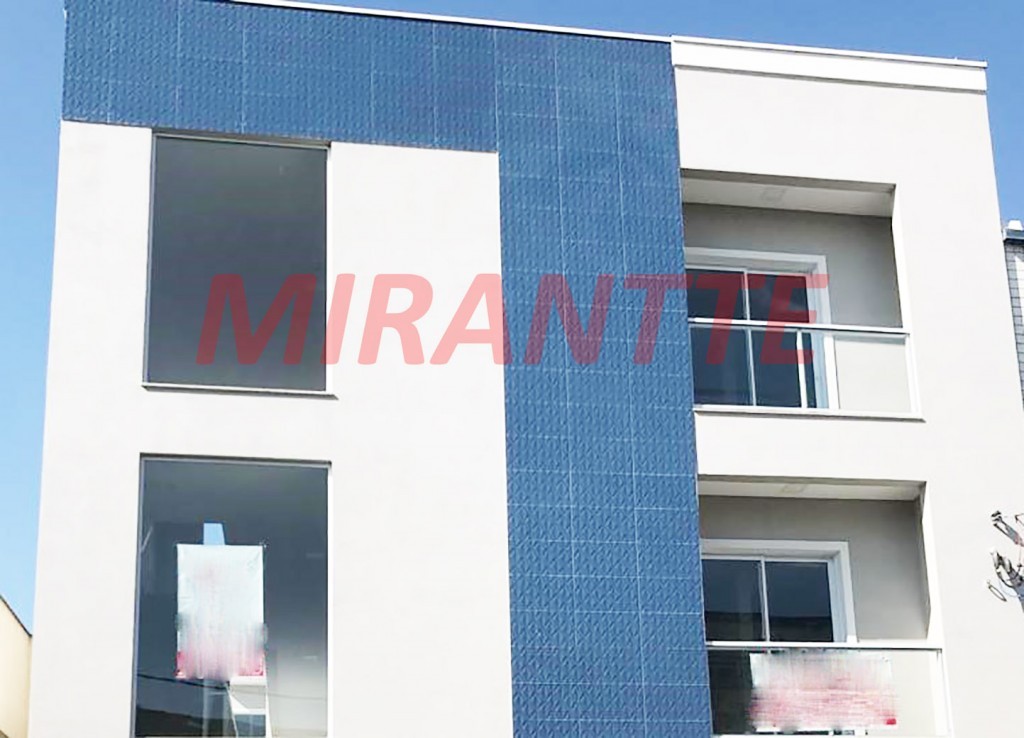 Apartamento de 44m² com 2 quartos em Parque Vitória
