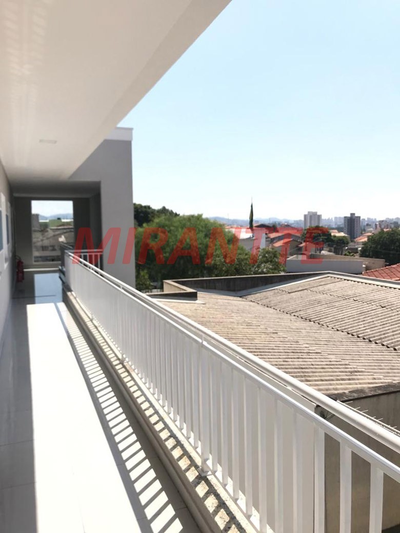 Apartamento de 44m² com 2 quartos em Parque Vitória
