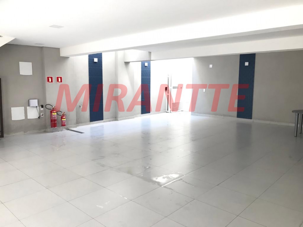 Apartamento de 44m² com 2 quartos em Parque Vitória