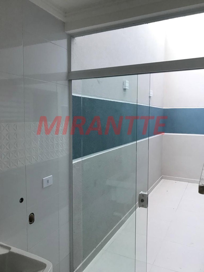 Apartamento de 44m² com 2 quartos em Parque Vitória