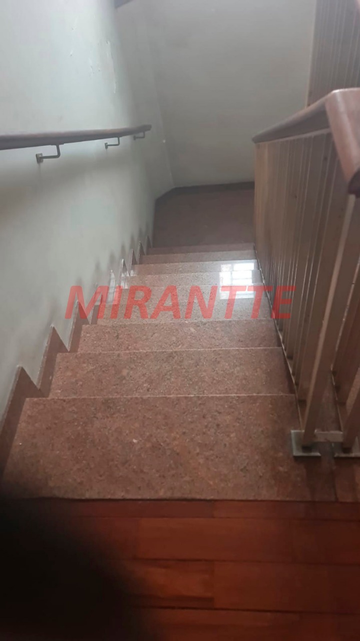 Sobrado de 293m² com 2 quartos em Casa Verde