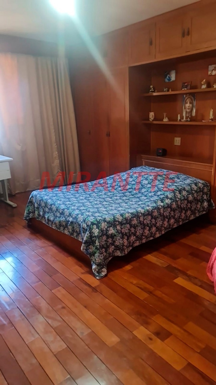 Sobrado de 293m² com 2 quartos em Casa Verde