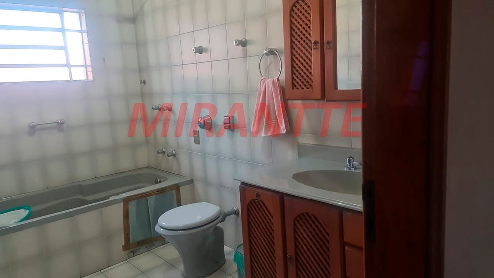 Sobrado de 293m² com 2 quartos em Casa Verde